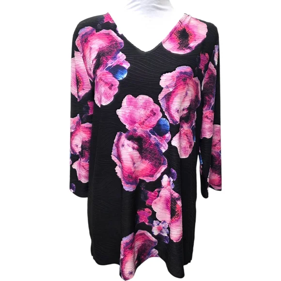 Chico's Black And Pink Floral Top 3/4 Sleeves Size 2 (Large) - Picture 1 of 10